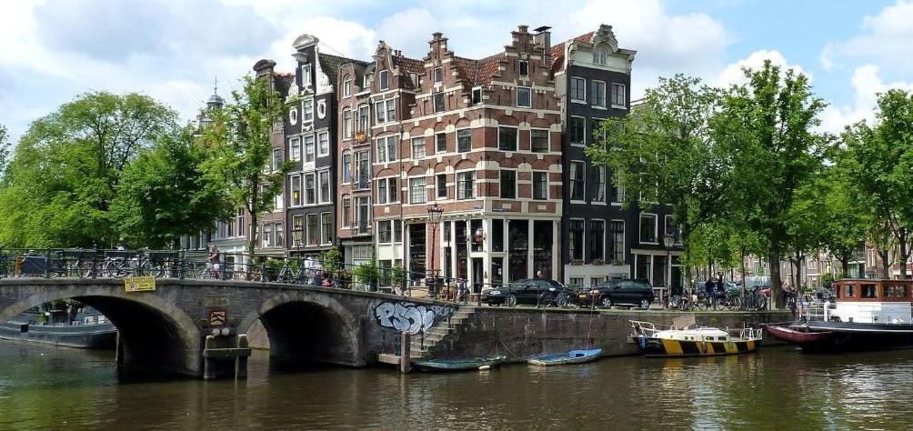B&B De Zwanebloem Amsterdam Exterior foto