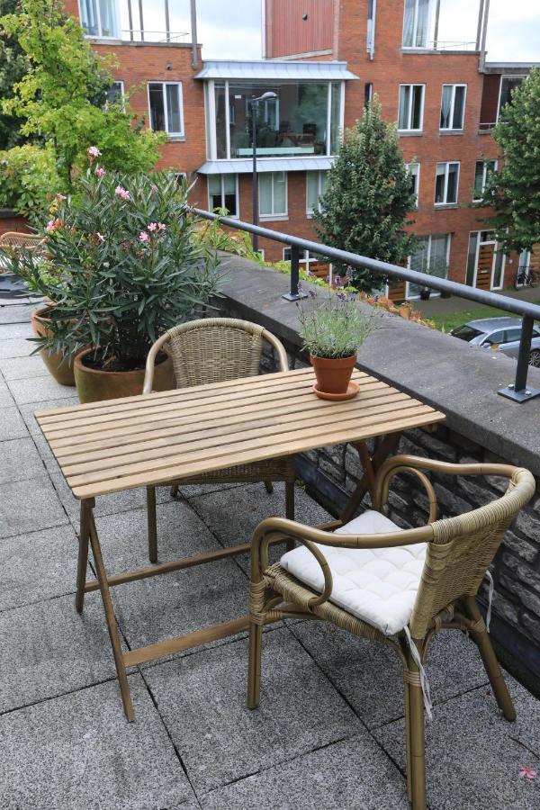 B&B De Zwanebloem Amsterdam Exterior foto